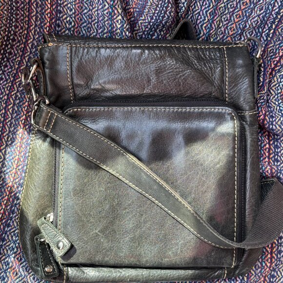 Fossil Small Black Leather Crossbody - Picture 2 of 4